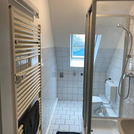 Apartment Wieko Leibnizstr. H1 Dg Mitte *